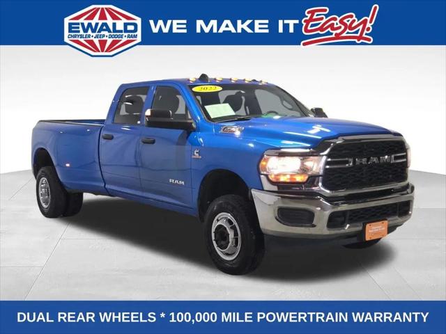 2022 Ram 3500 Tradesman Crew Cab 4x4 8' Box for sale in Oconomowoc, WI