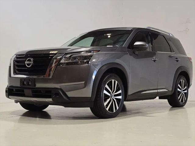2023 Nissan Pathfinder Platinum 4WD for sale in Louisville, KY