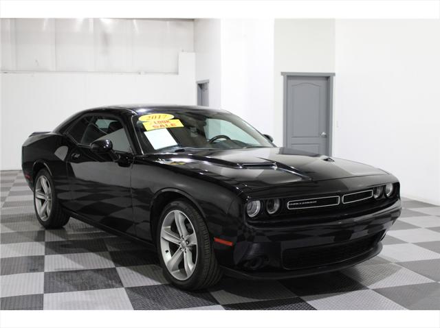 2017 Dodge Challenger SXT