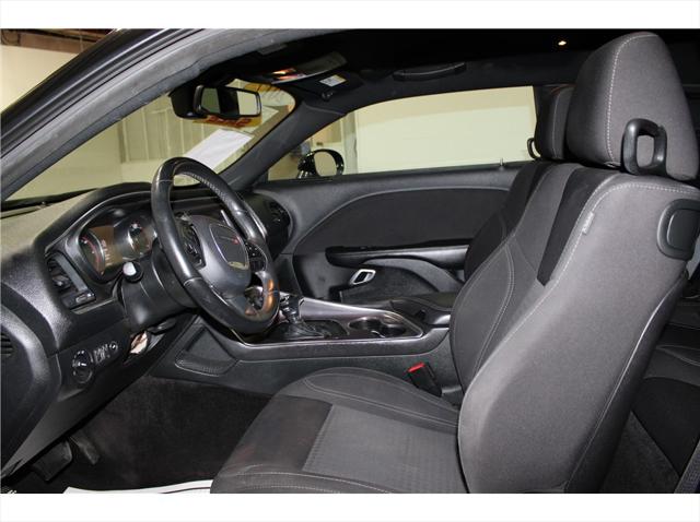 2017 Dodge Challenger SXT