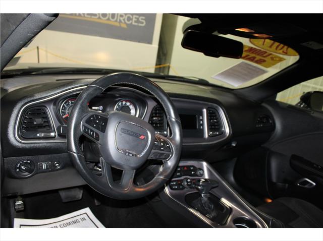 2017 Dodge Challenger SXT