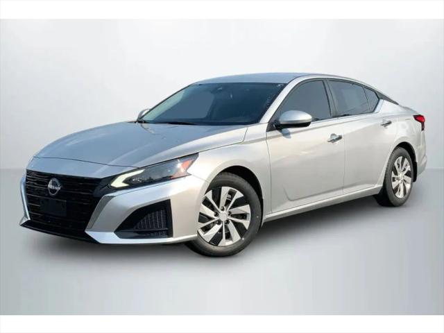 2023 Nissan Altima S FWD for sale in Janesville, WI