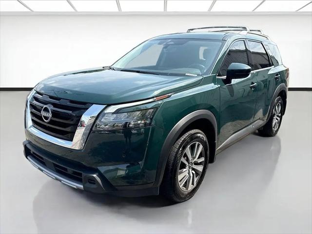 2025 Nissan Pathfinder SL 4WD for sale in Muncie, IN