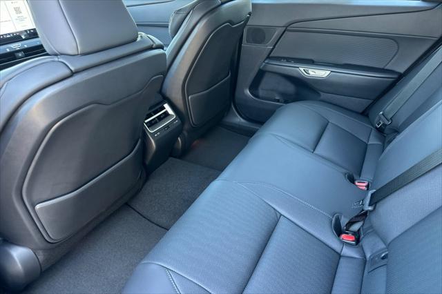 2026 Lexus ES 350 Premium