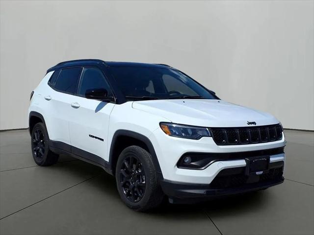 2023 Jeep Compass Altitude 4x4 for sale in Carbondale, IL