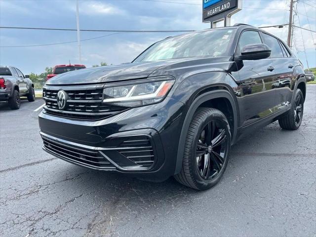 2023 Volkswagen Atlas Cross Sport 3.6L V6 SEL R-Line Black for sale in Liberty, MO
