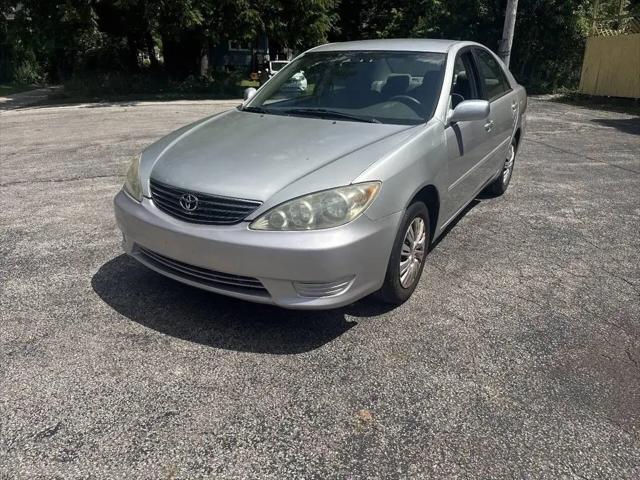 2006 Toyota Camry LE for sale in Bloomington, IN