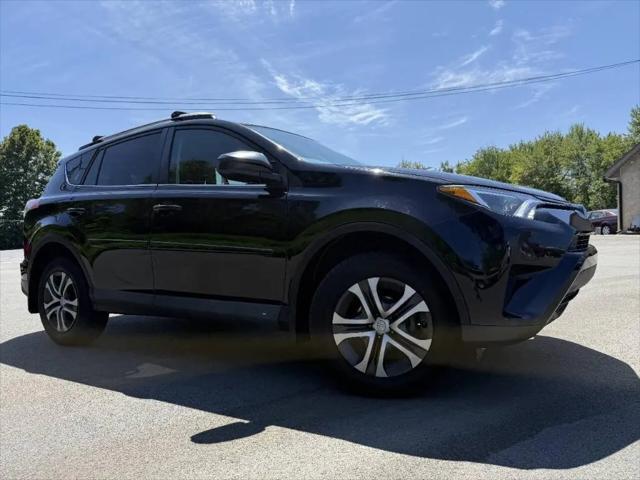 2016 Toyota RAV4 LE for sale in Bechtelsville, PA