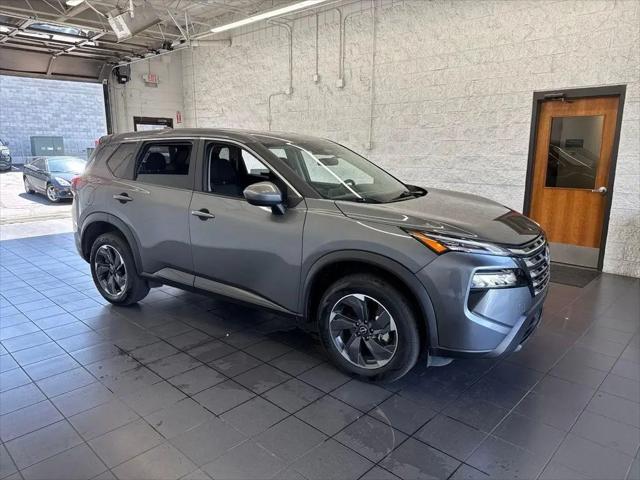 2025 Nissan Rogue SV FWD for sale in Springfield, MO