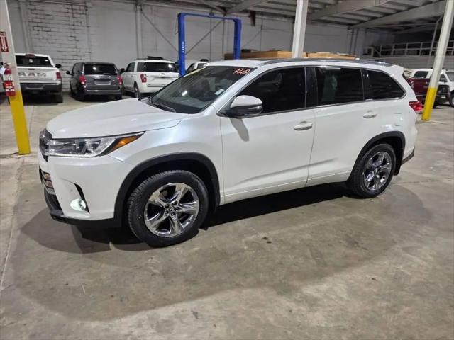 2019 Toyota Highlander Limited Platinum for sale in Storm Lake, IA