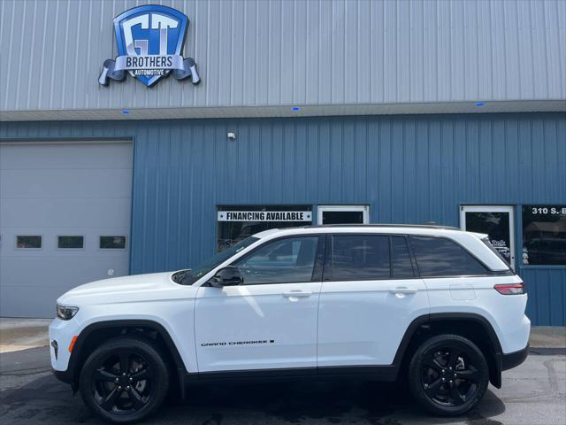 2023 Jeep Grand Cherokee Altitude 4x4 for sale in Eldon, MO
