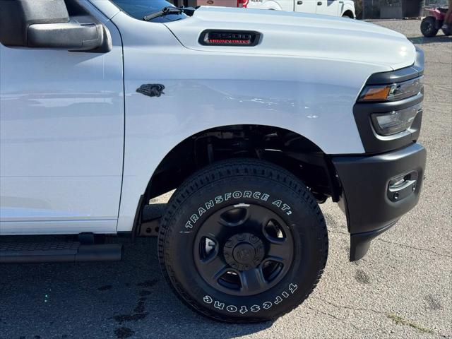 2027 RAM Ram 3500 RAM 3500 TRADESMAN CREW CAB 4X4 64 BOX 2027 RAM Ram 3500 RAM 3500 TRADESMAN CREW CAB 4X4 64 BOX