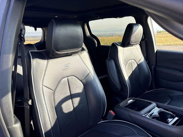 2025 Chrysler Pacifica Limited