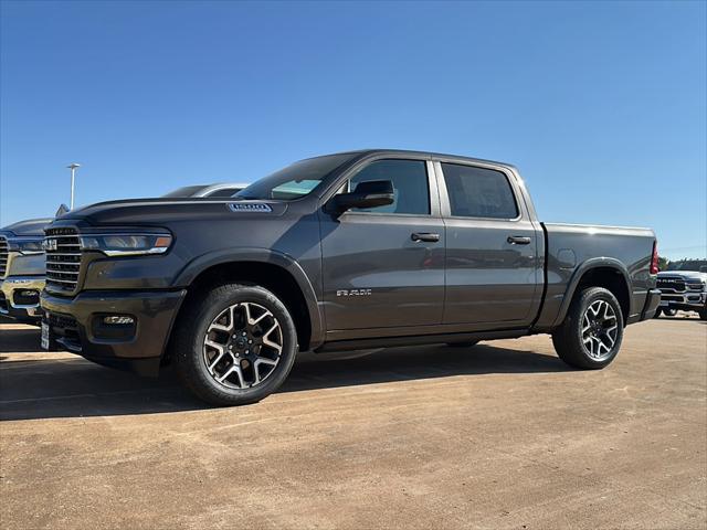 2027 RAM Ram 1500 RAM 1500 LARAMIE CREW CAB 4X4 57 BOX