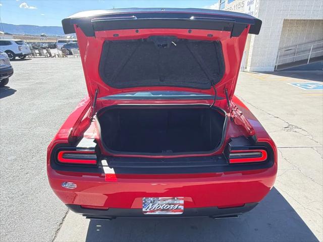2015 Dodge Challenger R/T Scat Pack