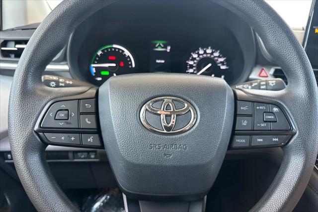 2024 Toyota Sienna LE