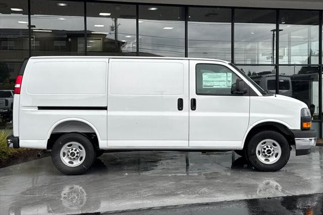 2026 GMC Savana Cargo 2500 Regular Wheelbase, Work Van, RWD