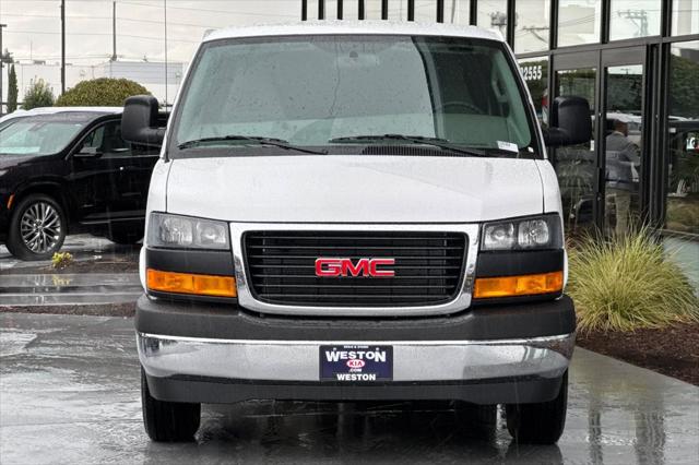 2026 GMC Savana Cargo 2500 Regular Wheelbase, Work Van, RWD