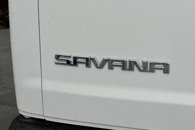 2026 GMC Savana Cargo 2500 Regular Wheelbase, Work Van, RWD