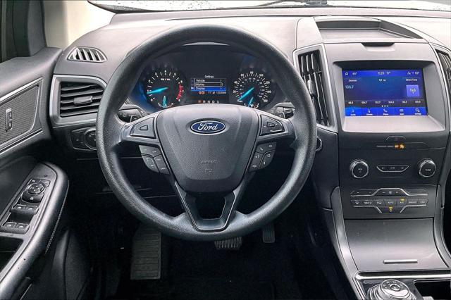 2020 Ford Edge SE