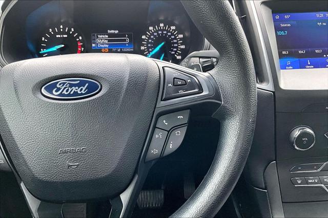 2020 Ford Edge SE