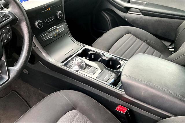 2020 Ford Edge SE