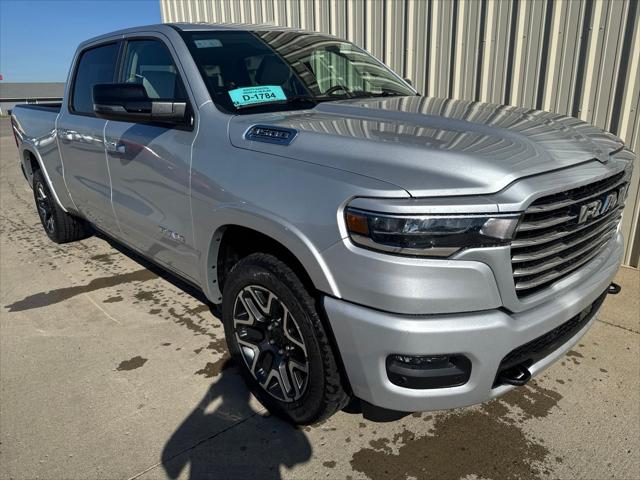 2027 RAM Ram 1500 RAM 1500 LARAMIE CREW CAB 4X4 64 BOX