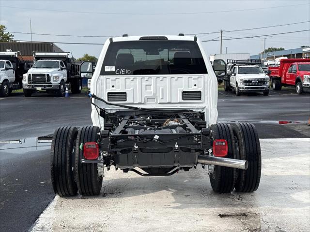 2026 Ford 600 XLT