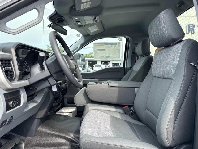 2026 Ford 600 XLT