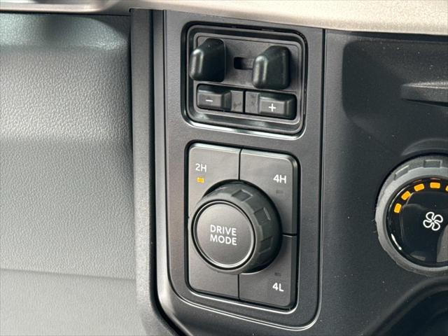 2026 Ford 600 XLT