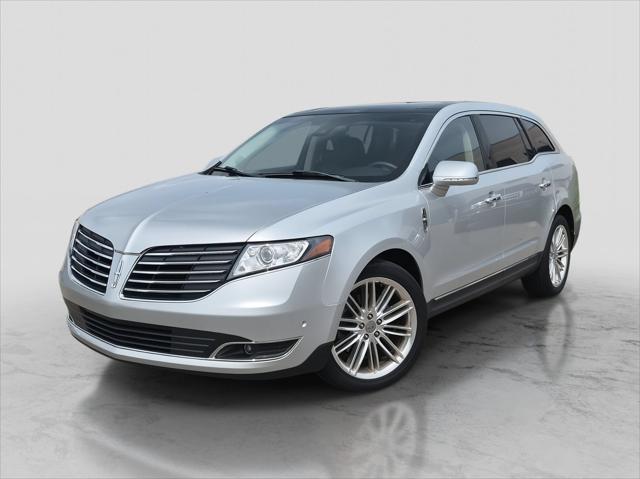 2019 Lincoln MKT Reserve for sale in Waterford, MI