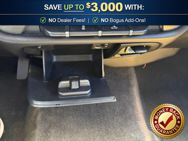 Used 2015 Chevrolet Silverado 1500 LT For Sale in Muscle Shoals, AL