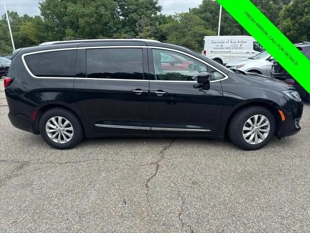 2019 Chrysler Pacifica Touring L