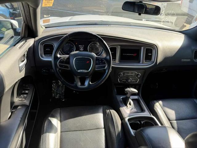 2021 Dodge Charger SXT RWD