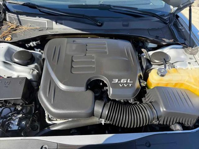 2021 Dodge Charger SXT RWD
