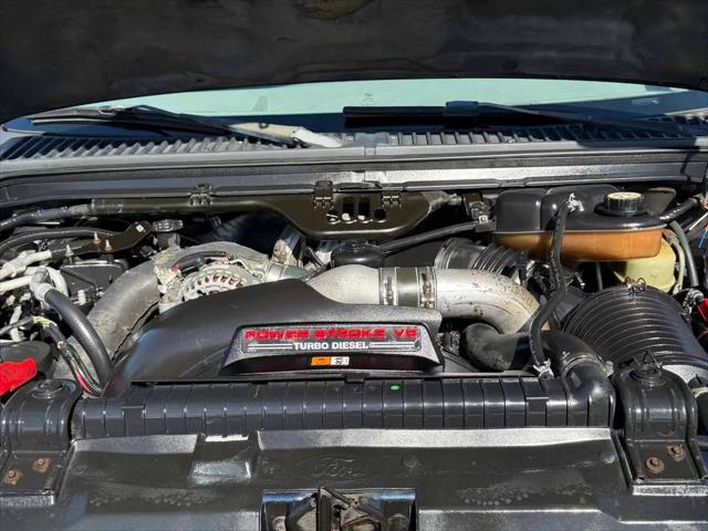 2003 Ford Excursion XLT