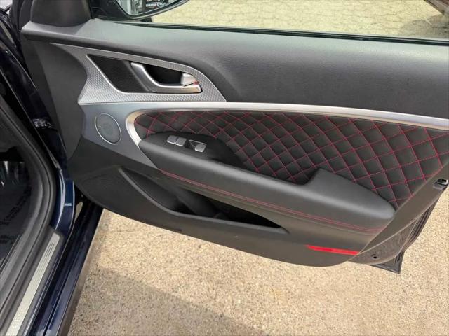 2023 Genesis G70 3.3T RWD