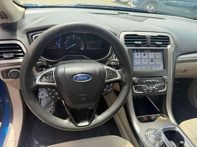 2017 Ford Fusion Hybrid SE