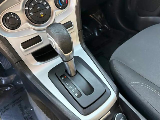 2016 Ford Fiesta SE