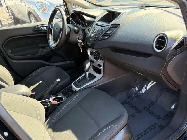 2016 Ford Fiesta SE