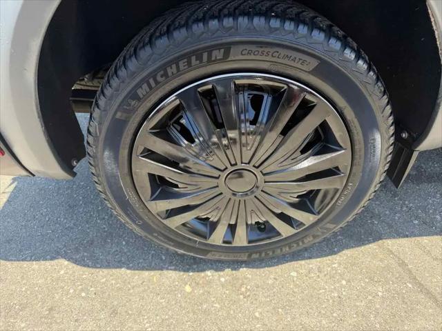 2012 Ford Transit Connect XLT Premium