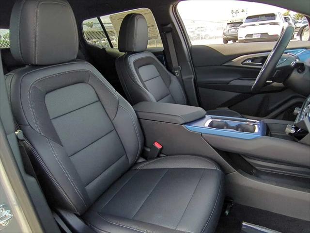 2026 Chevrolet Equinox LT 2