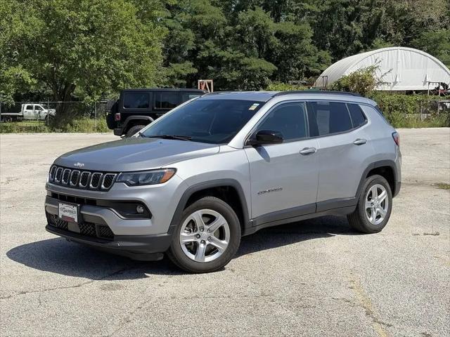 2024 Jeep Compass Latitude 4x4 for sale in Valparaiso, IN