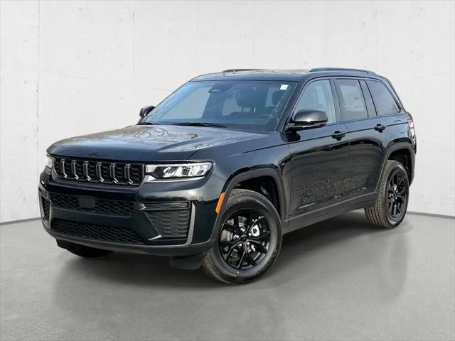 2026 Jeep Grand Cherokee Altitude 4x4 for sale in Valparaiso, IN