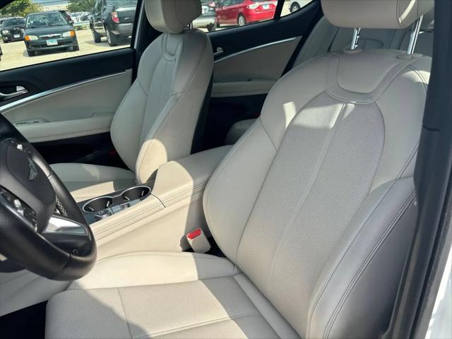 2025 Genesis G70 2.5T AWD