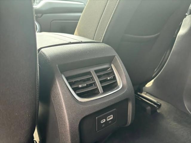 2025 Chevrolet Blazer FWD 2LT