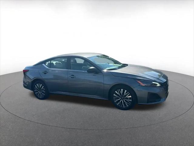 2026 Nissan Altima SV FWD