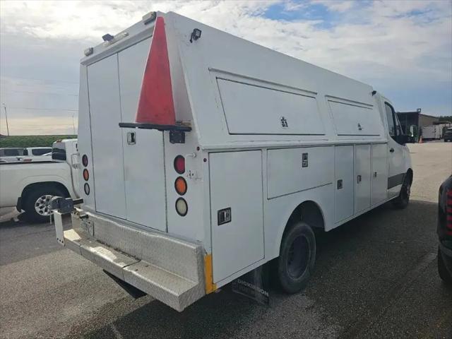 2019 Freightliner Sprinter Standard Roof V6