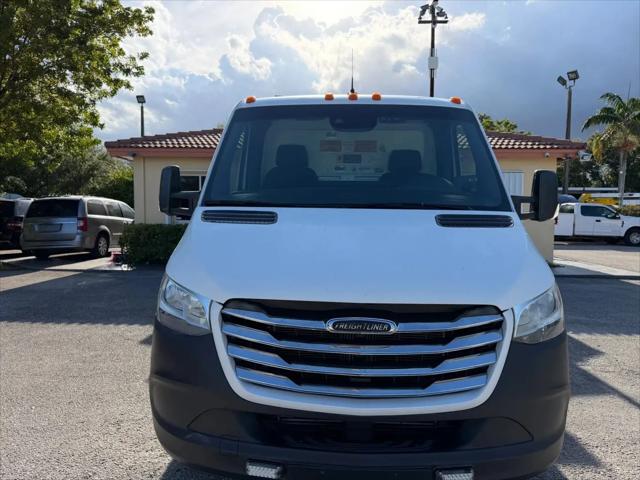 2019 Freightliner Sprinter Standard Roof V6