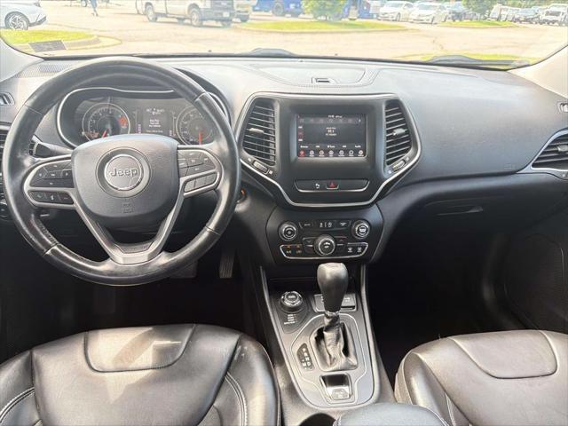 2020 Jeep Cherokee Latitude Plus 4x4 2020 Jeep Cherokee Latitude Plus 4x4